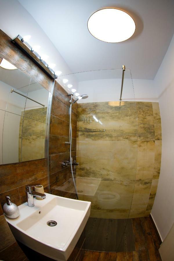 סיביו Ramino Apartments מראה חיצוני תמונה